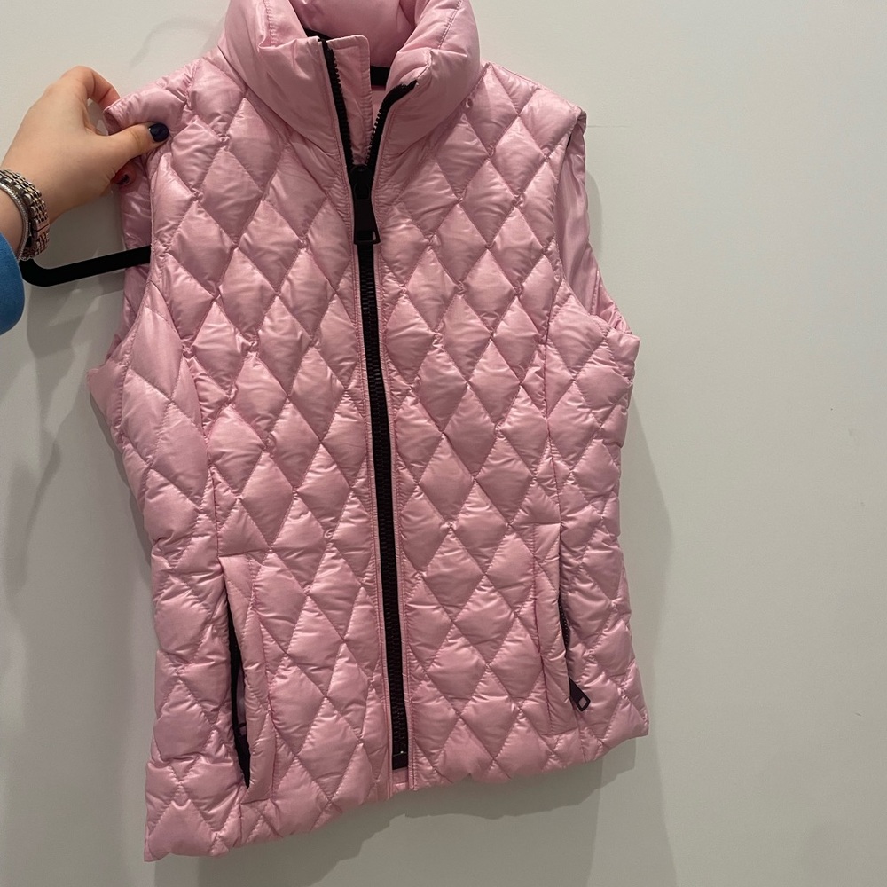 Authier Designer light pink puffer vest